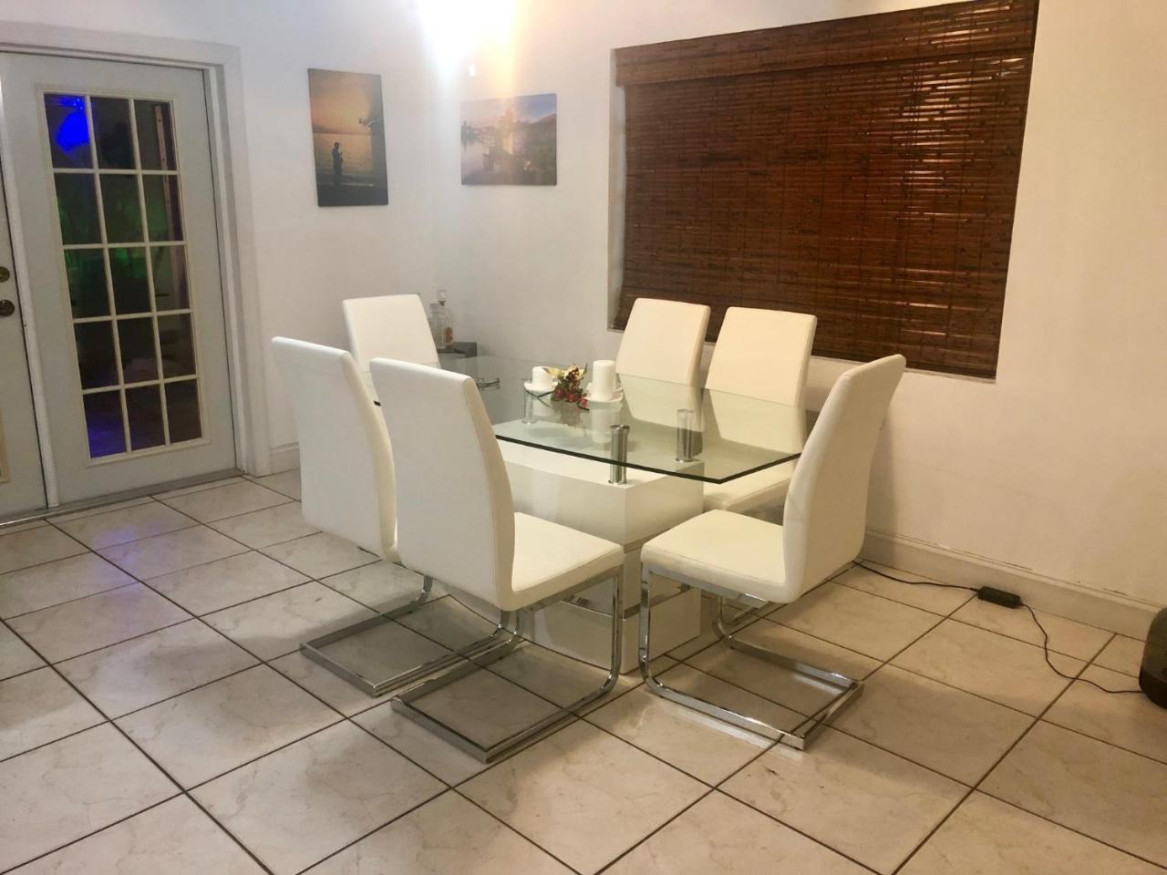 Friendly Family House Lejlighed Doral Eksteriør billede